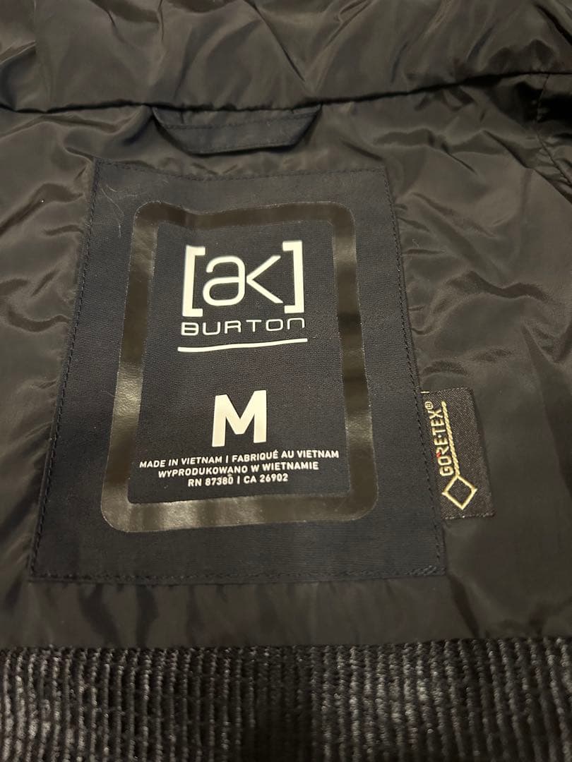 BURTON スノーボードウエア　AK 上下セット　ジャケットM パンツL