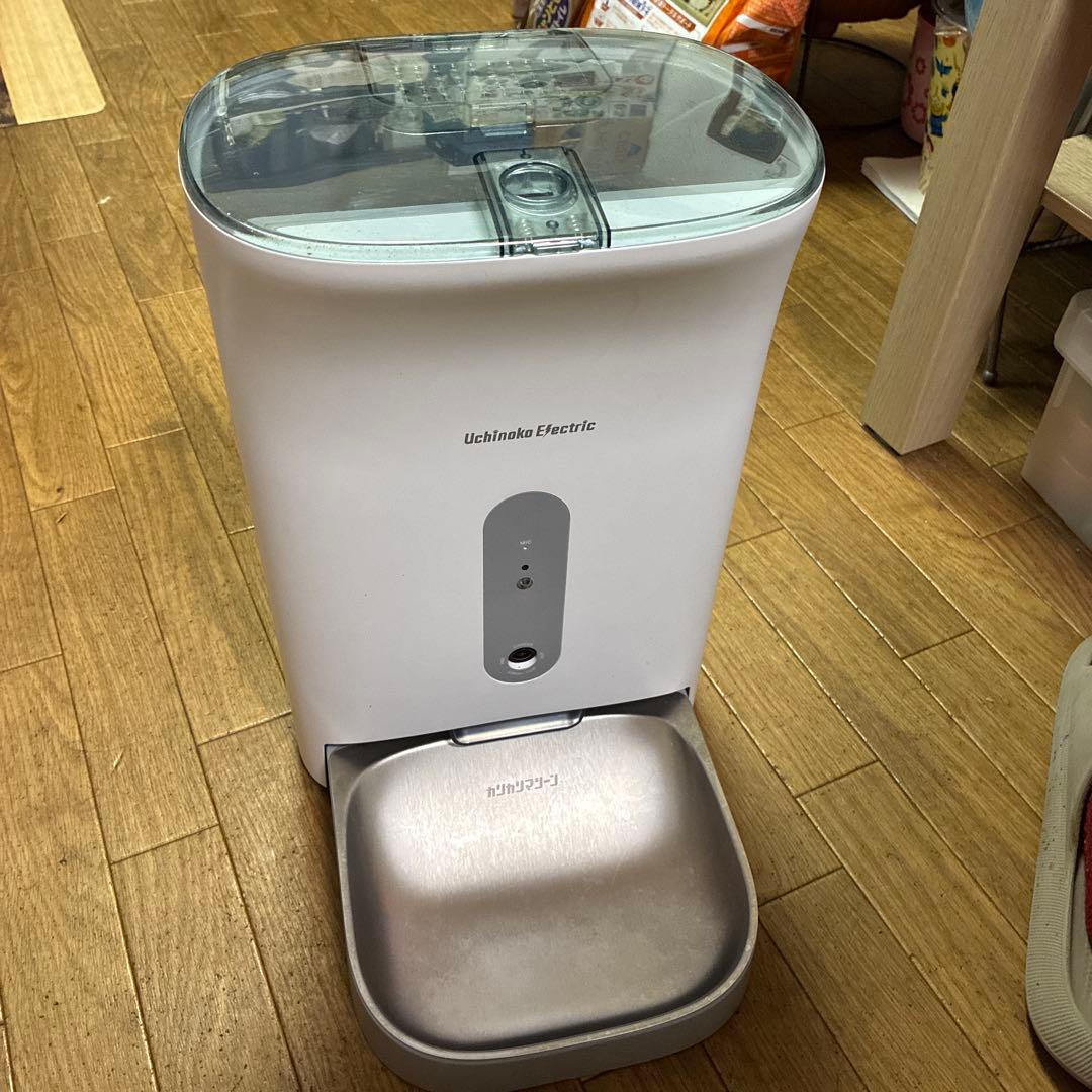 最終お値下げ❗️カリカリマシーンV2C スマホ連動型自動給餌器