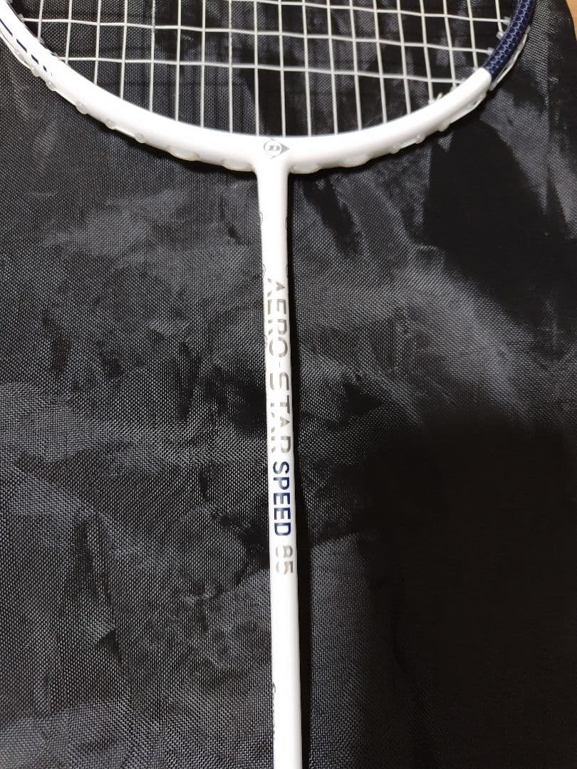 AERO STAR SPEED 85 バドミントンラケット ケース付き（中古）