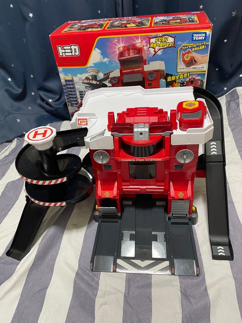 トミカ大型おもちゃまとめ売り