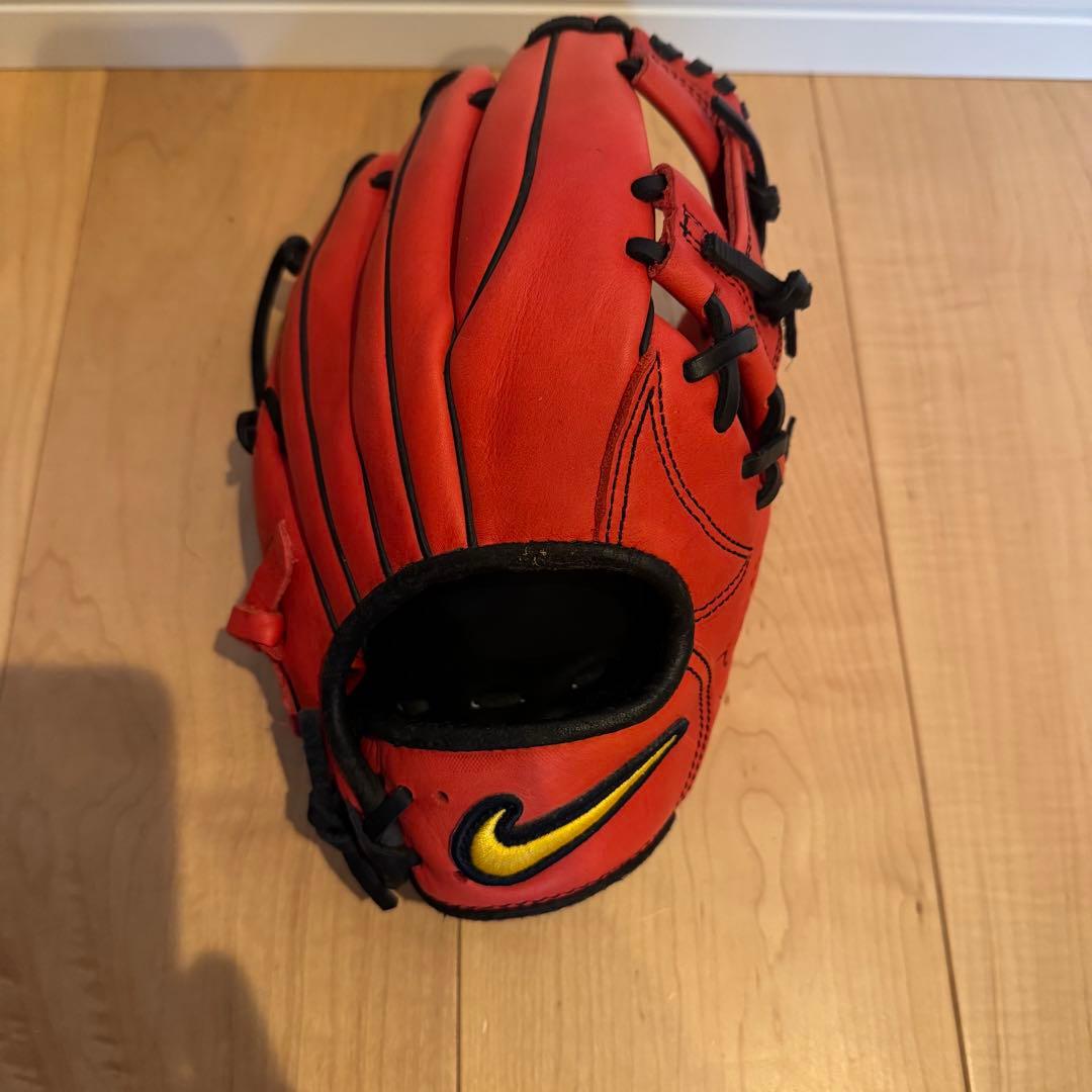 ナイキ　一般軟式グローブ 岩村明憲選手モデル　シグネチャーモデル