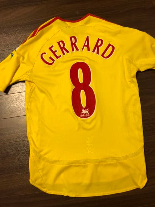 06／07リバプール　アウェイ　ユニフォーム　ジェラード　Sサイズ