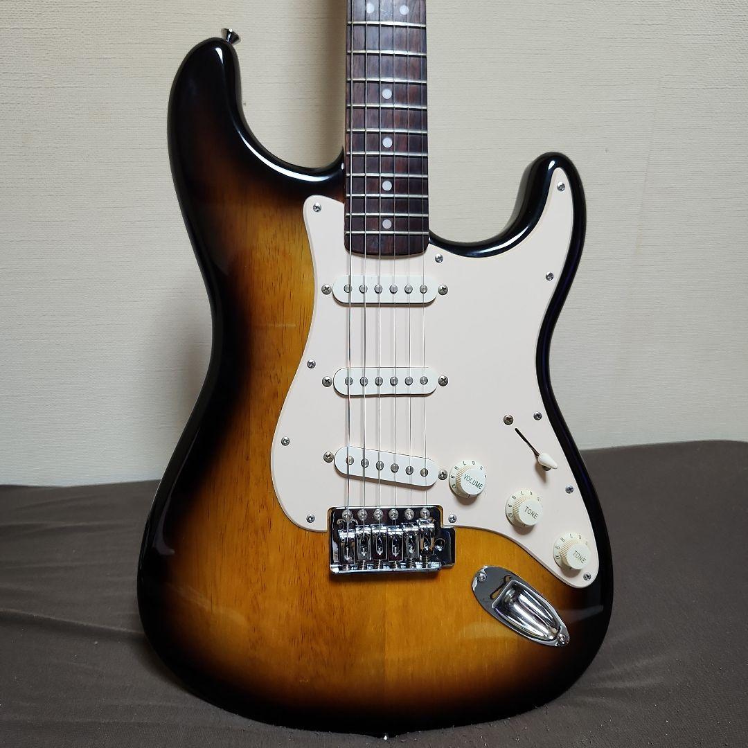 Squier by Fender ストラトキャスタータバコサンバースト