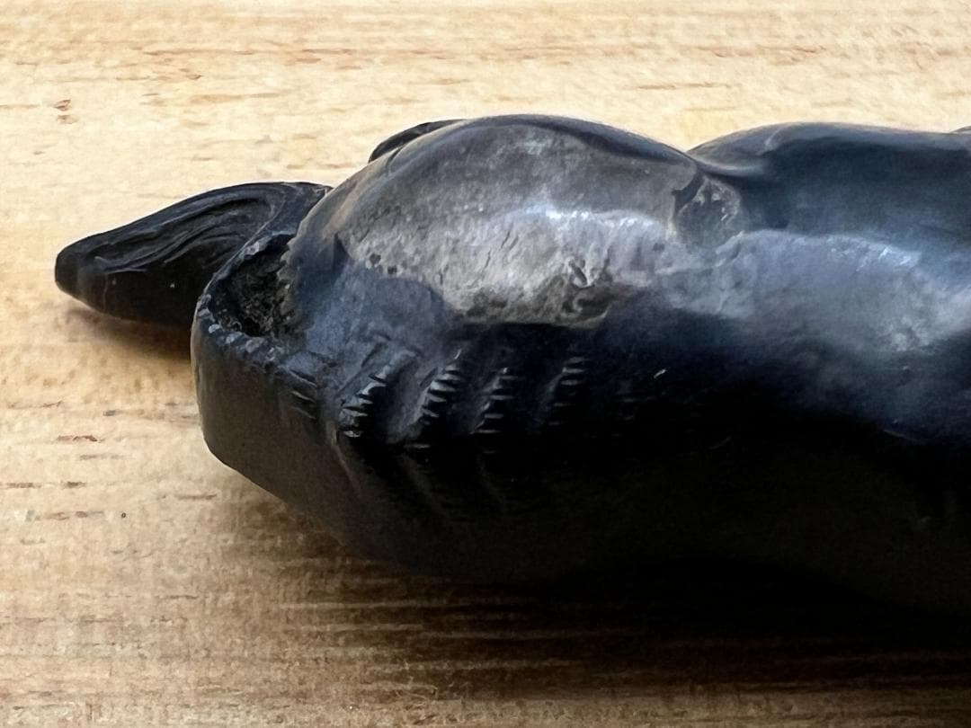 【海】江戸明治期　牛形　手彫　目貫　金具　金目　銅製鍍金　骨董品