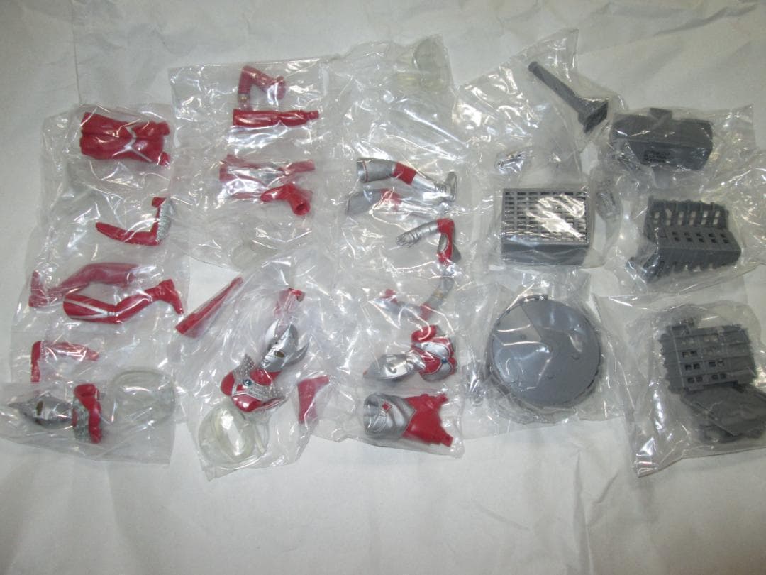 新品未開封　アルティメットルミナス　ブラックギラス レッドギラス セット