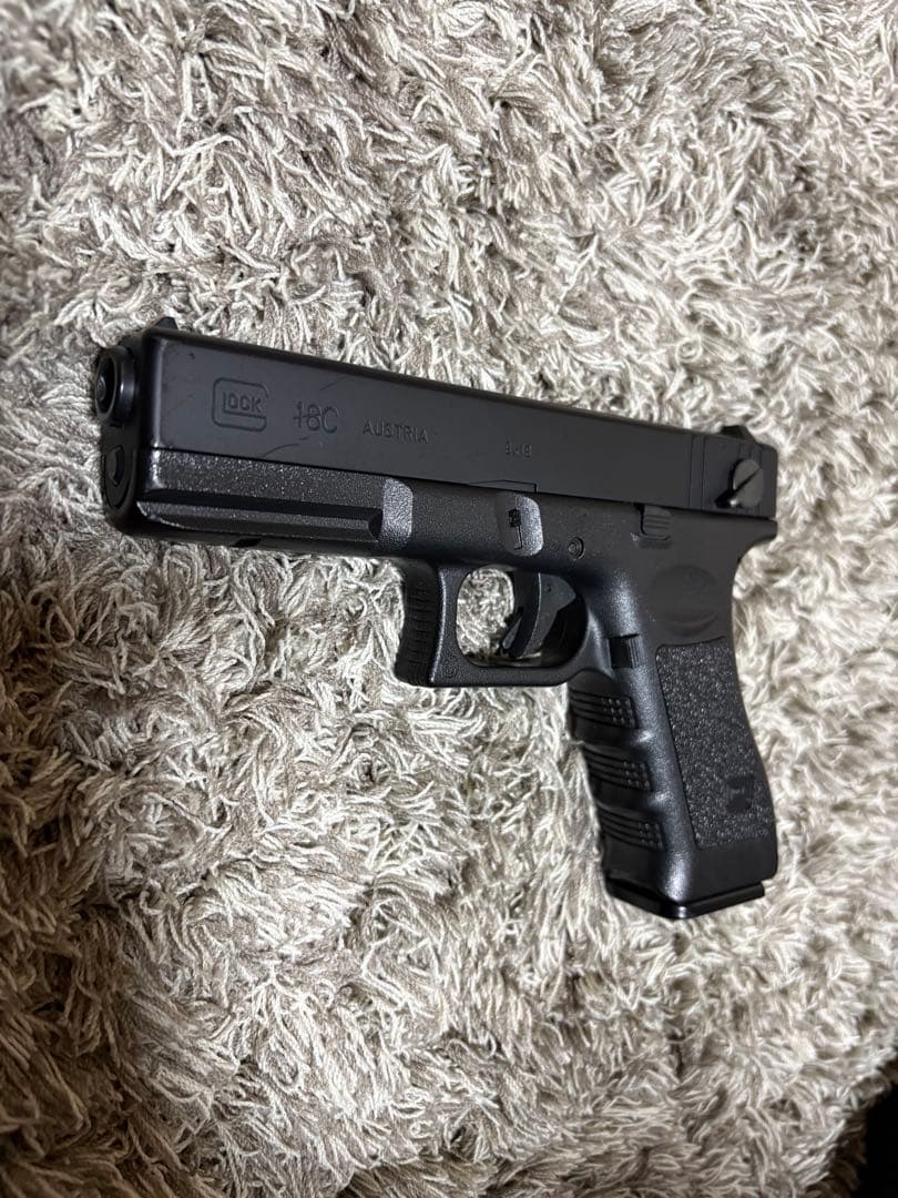 東京マルイ　電動ハンドガン　グロック18C リポ化済み