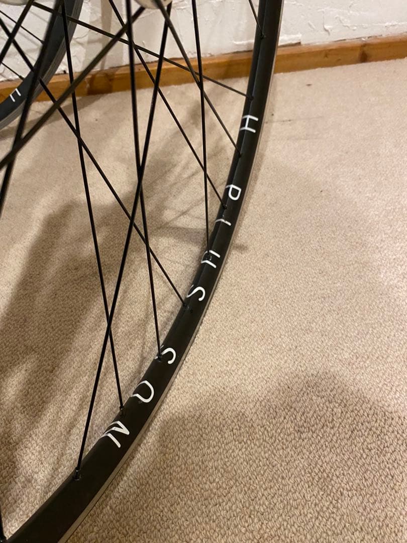 【希少ホワイトハブ】エイチプラスサン 700c ピストホイール前後 njs 競輪