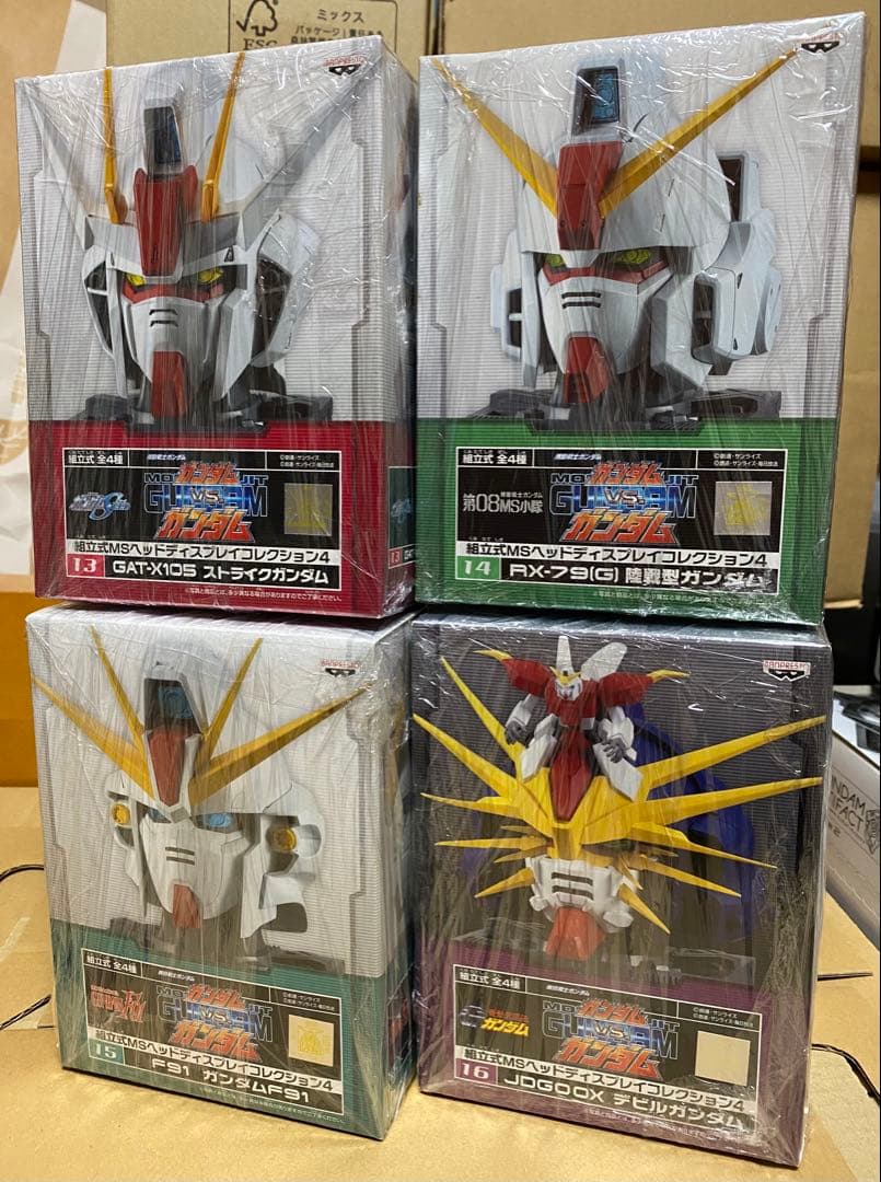 新品未開封　組立式MSヘッドディスプレイコレクション４