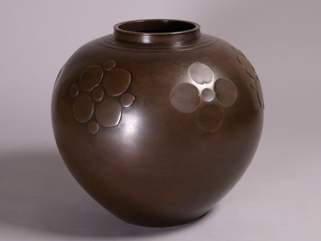 高岡銅器 鋳師 中村義一 八葉文 青銅 花瓶 高27cm 共箱 壷【MB201】