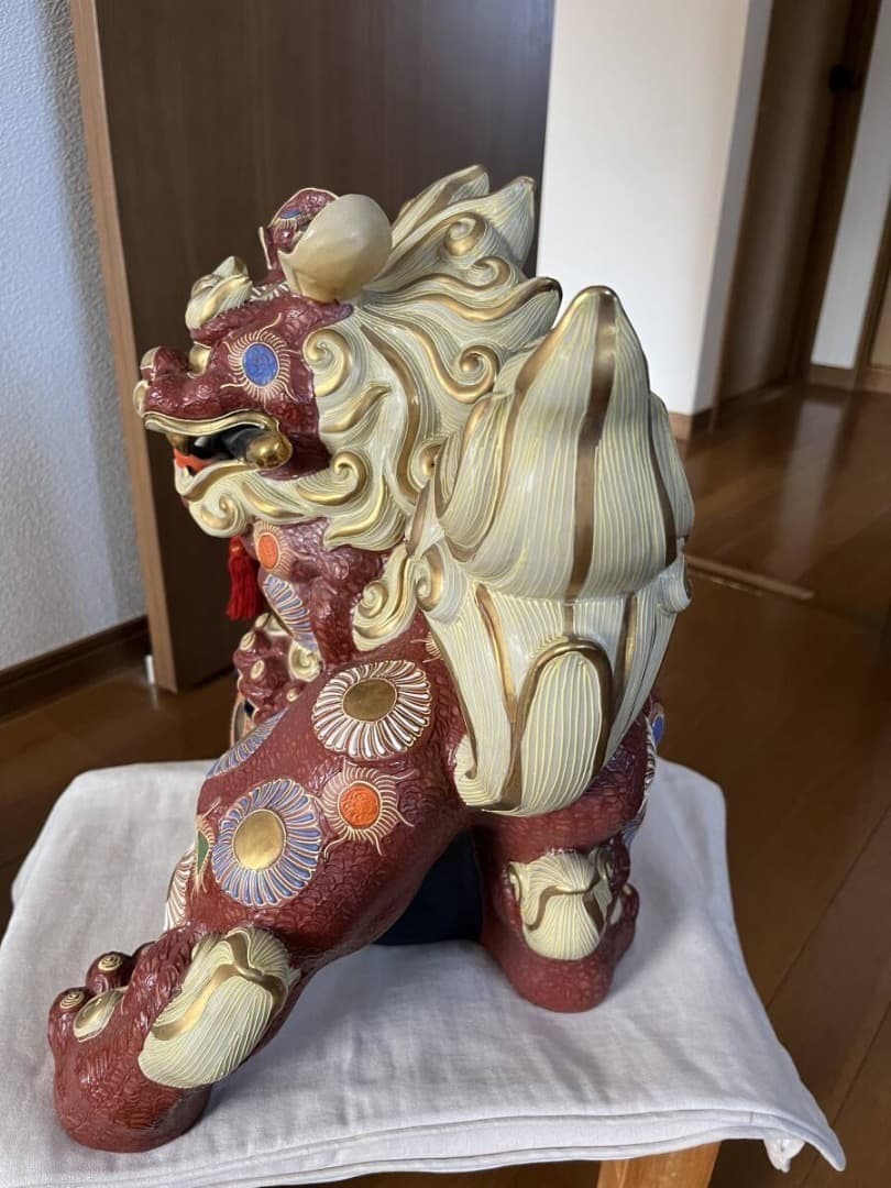 陶器製 獅子像 多色模様
