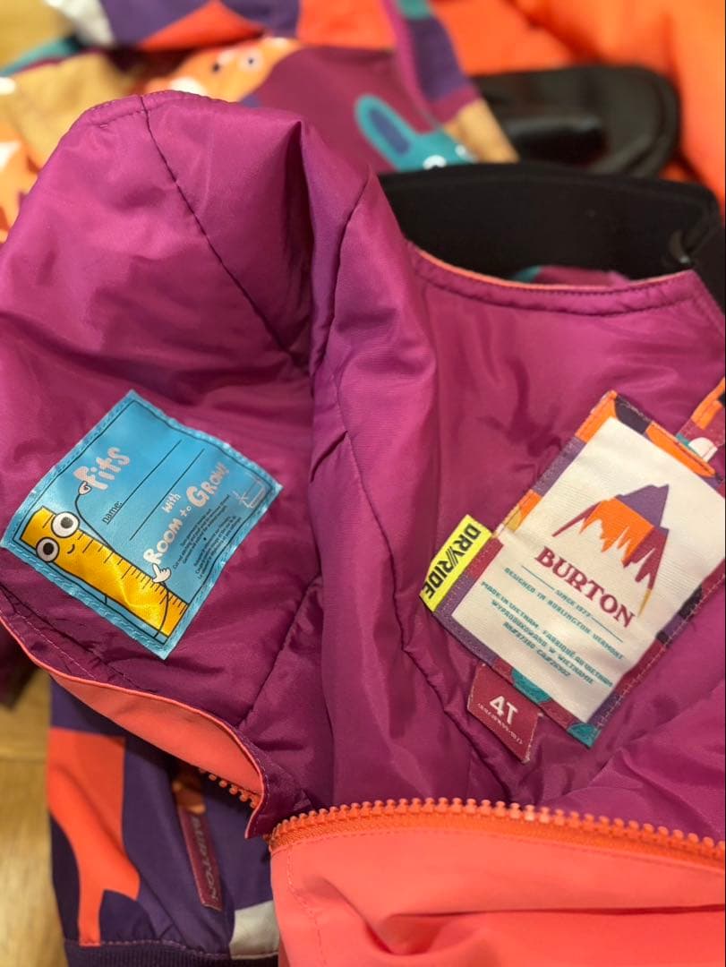 Burton 4T スノーボードウェアセット　グローブ付き　キッズ　100cm