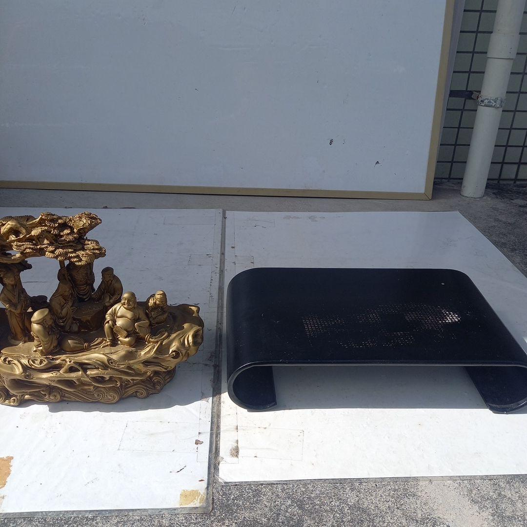 道教の八仙をモチーフにした置物　幅38cm