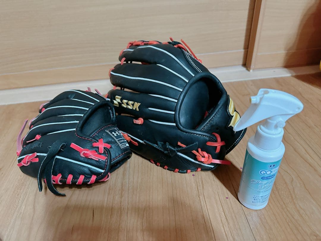 SSK 軟式グローブ 黒/赤 グラブソフナー付き