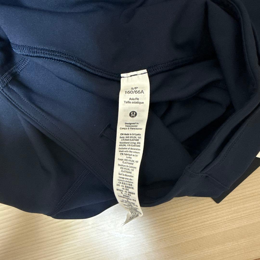 新品タグ付　ルルレモン　fast and free アジアフィットS