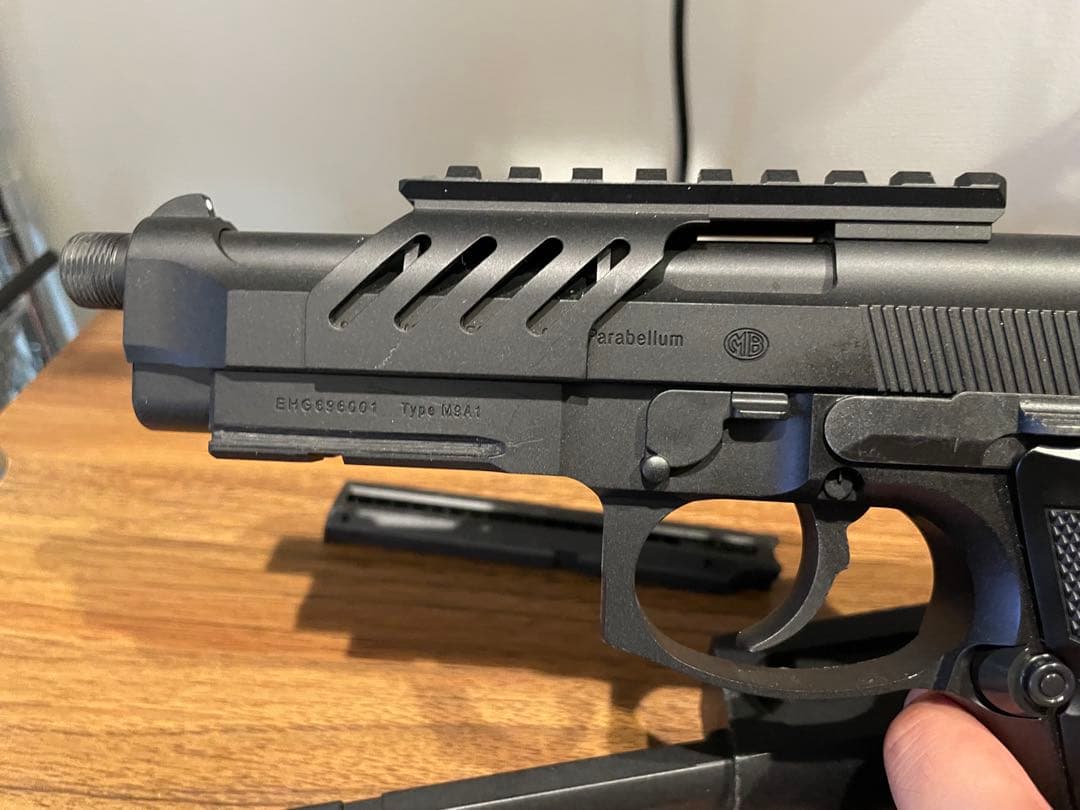 東京マルイ 電動ハンドガン m9