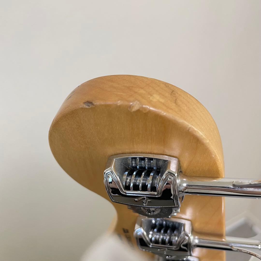 ベース Fender American Elite Jazz Bass