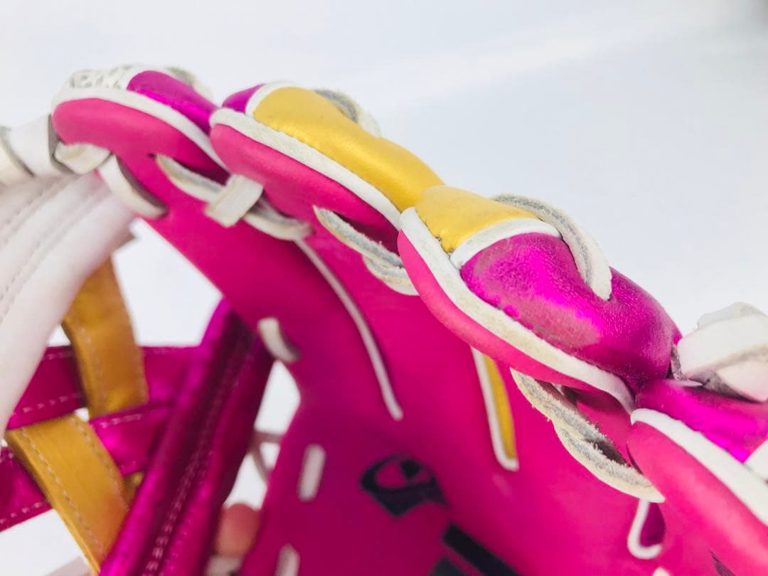 【激レア】アディダス 軟式グローブ　右投げ　メタリックピンク　ゴールド