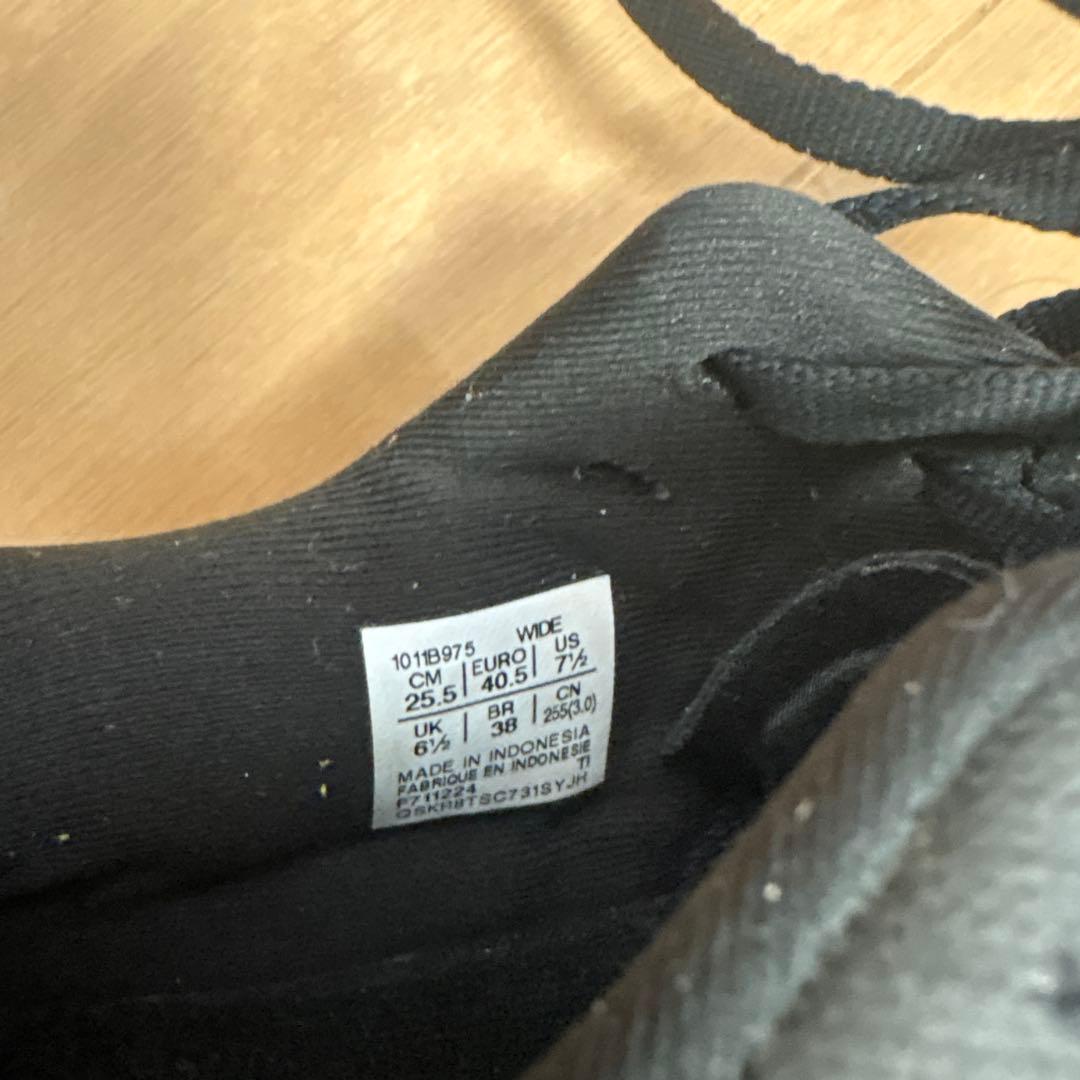 アシックス　ノヴァブラスト5 アシックス　NOVABLAST