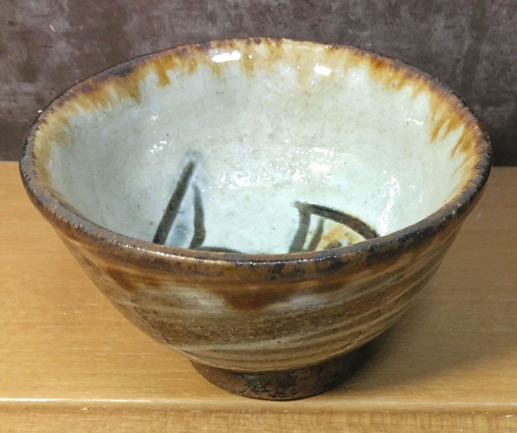 人間国宝 金城次郎 ぐい呑 栞 共箱(本人書付) 無傷 壷屋焼 やちむん 紐付箱