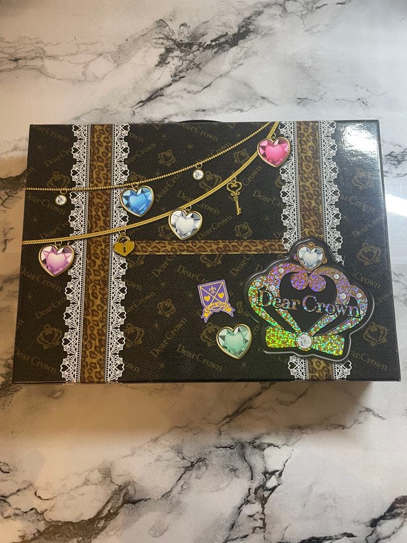 プリズムストーン Dear Crownトランクケース