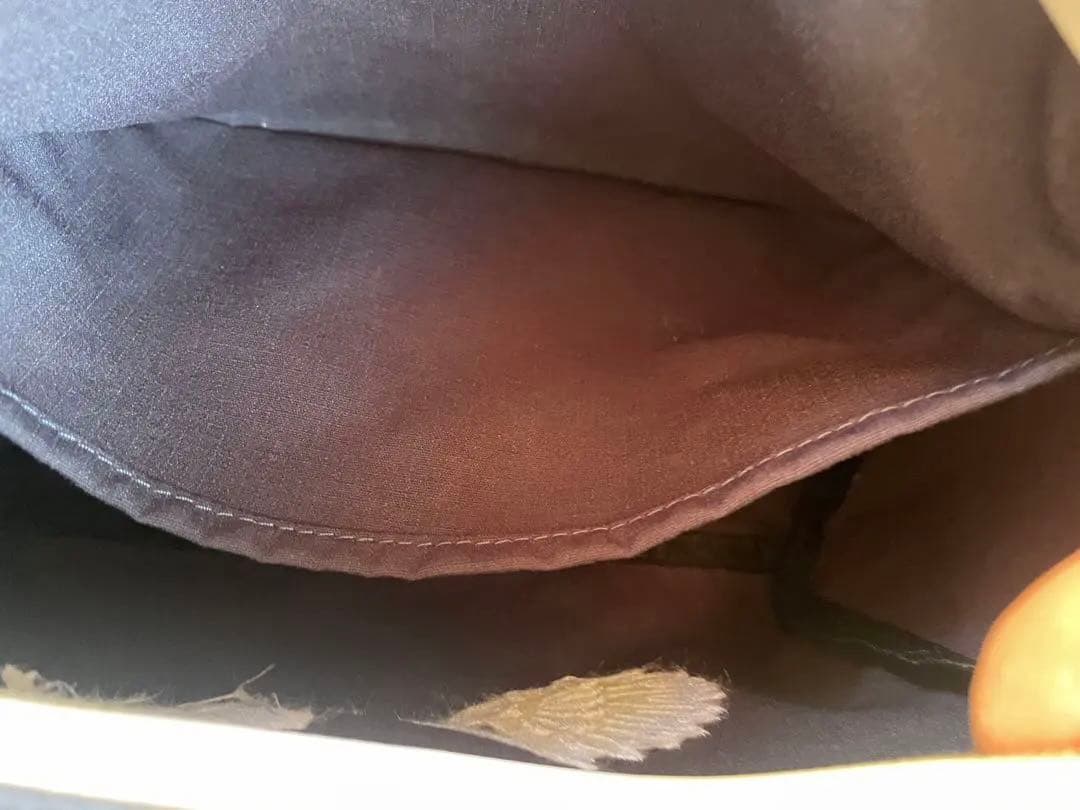 JONES 、kuchibue,クラブハウスのコラボ ラウンドバッグ