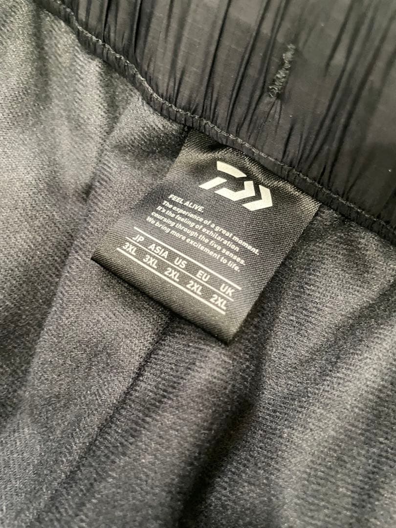DAIWA ダイワ　新品同様　大きいサイズ3XL 防寒ウインドパンツ