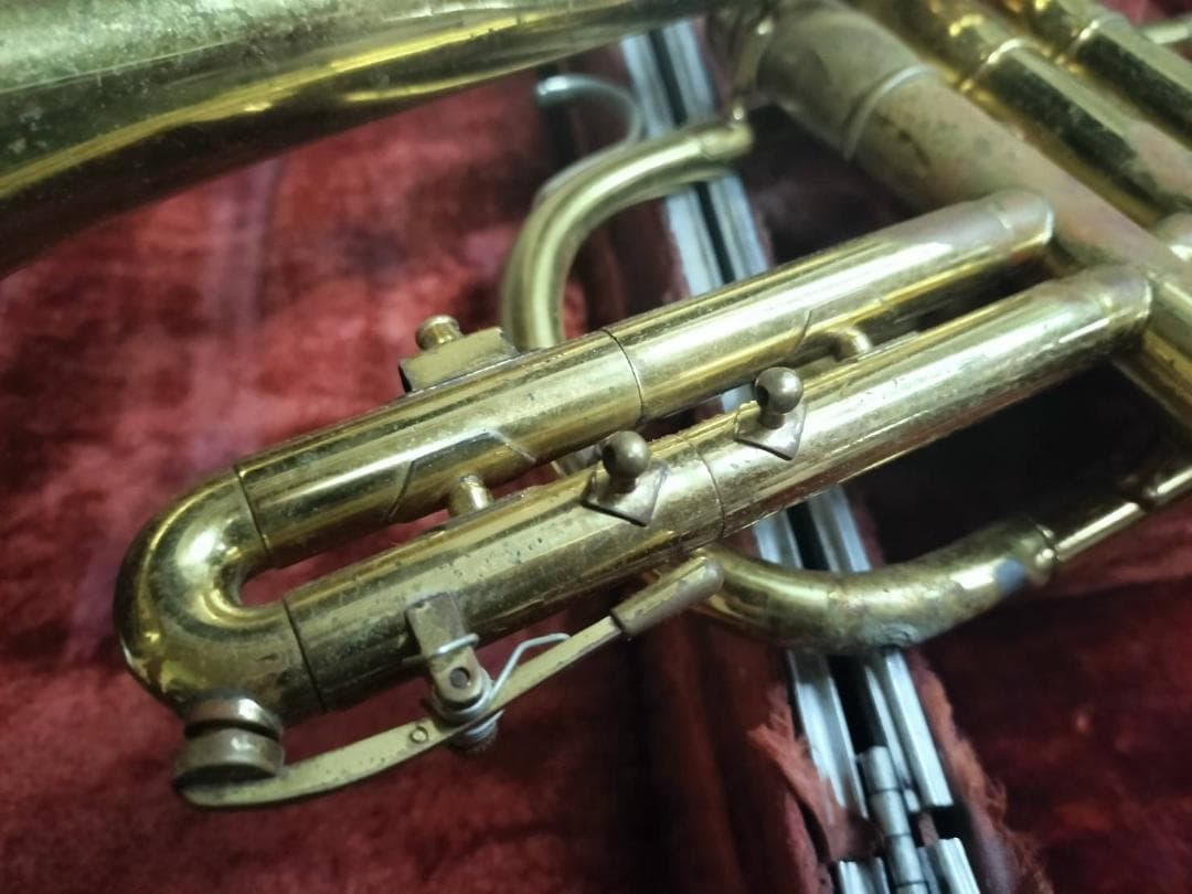 ヴィンテージ 1960年代 オールズ アンバサダー　トランペット　ケースあり　訳