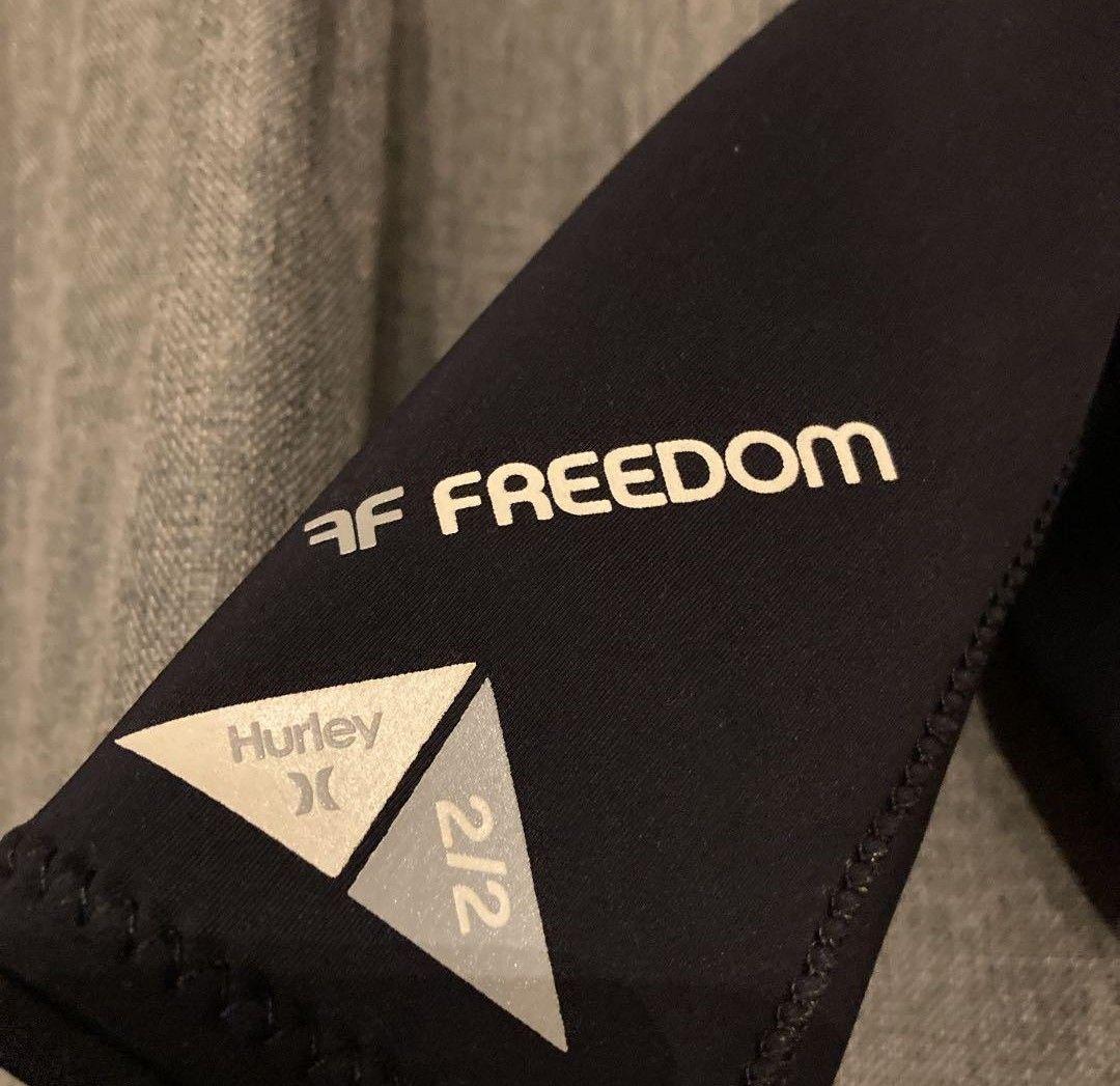 Hurley ブラック シーガル ウェットスーツ　2mm