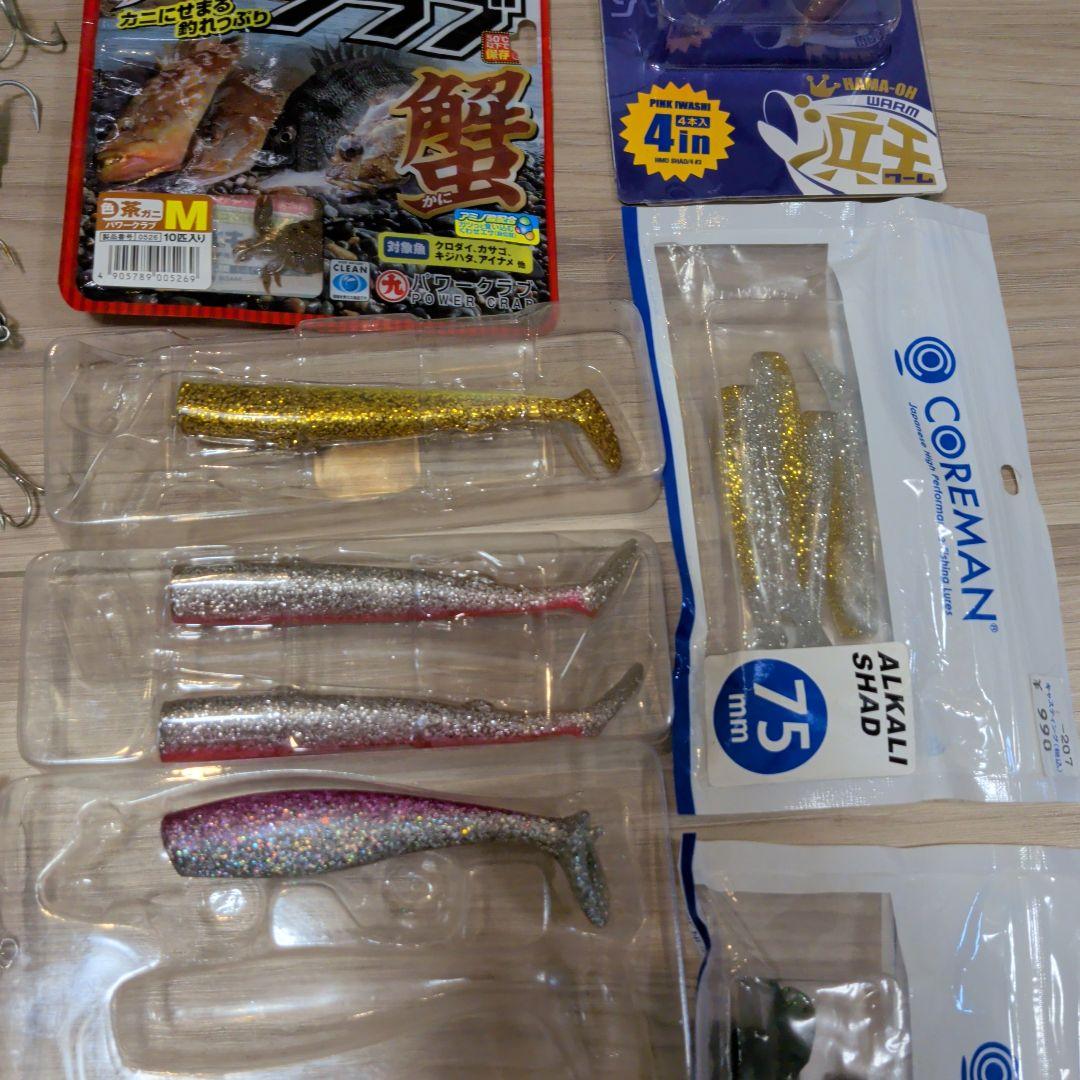 釣り用タックルボックス シーバス用ルアー70個超セット まとめ売り