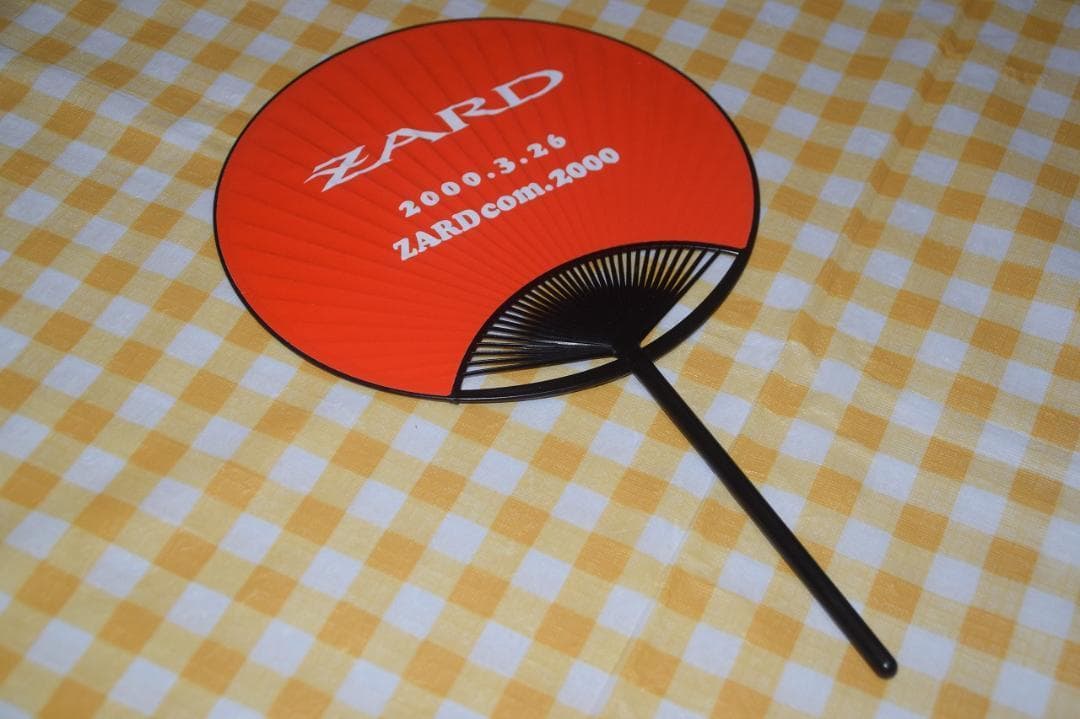 ◎貴重◎ZARD com.2000.3.26◎うちわ◎坂井泉水◎
