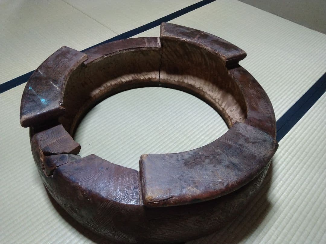火鉢 杉（おそらく屋久杉）直径約80cm 五徳付き