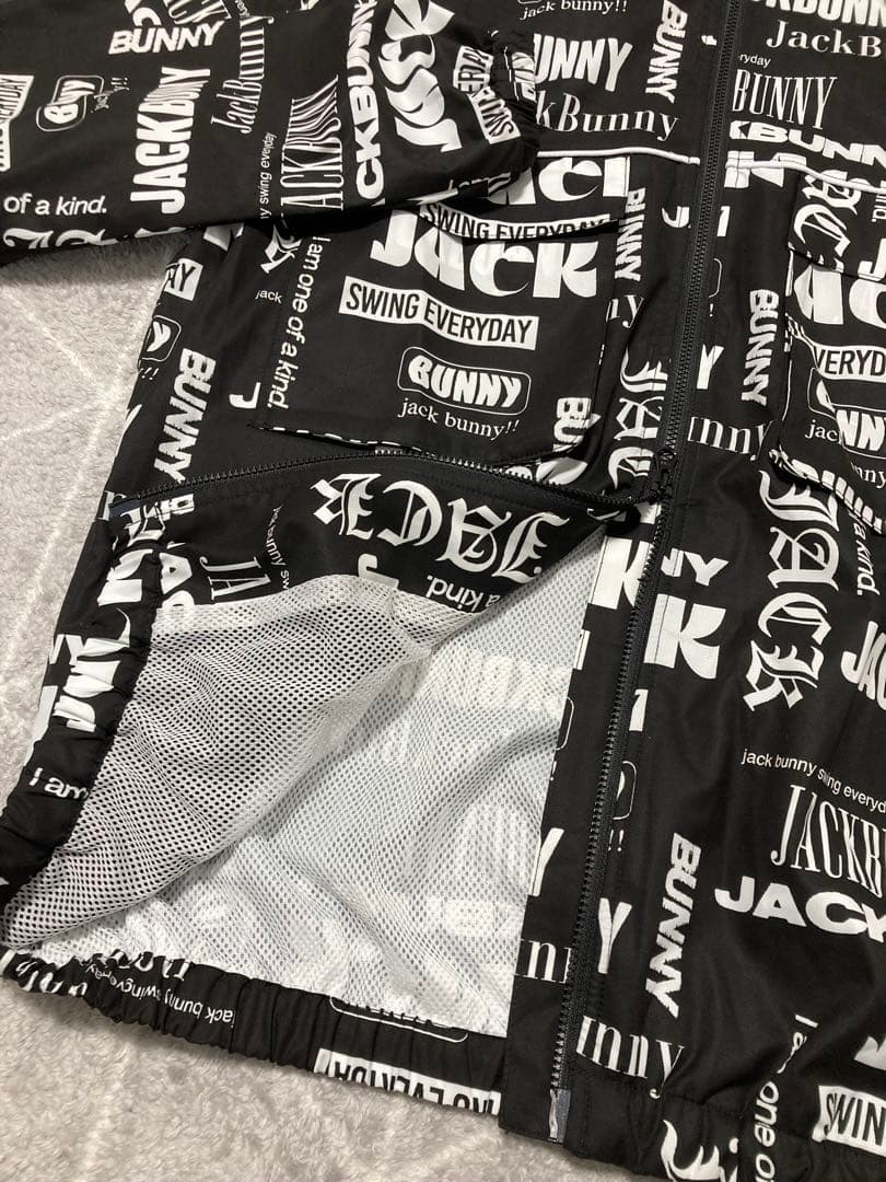 新品 パーリーゲイツ ジャックバニー ストレッチマルチロゴ ブルゾン(4)M/黒