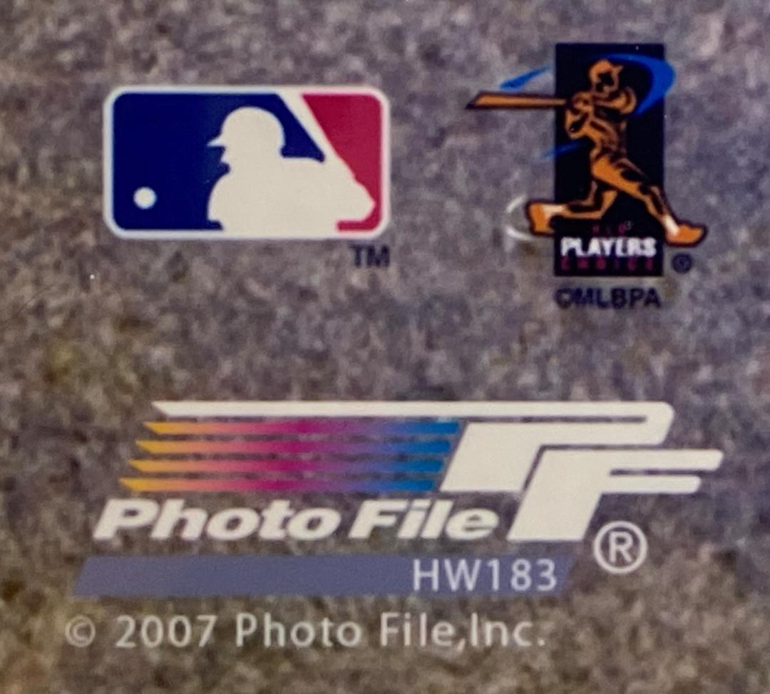 イチロー（マリナーズ）のサイン入り写真（フレーム付）