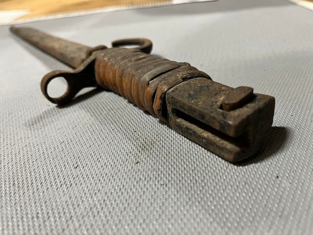 c*u様 旧陸軍　銃剣　レプリカ？