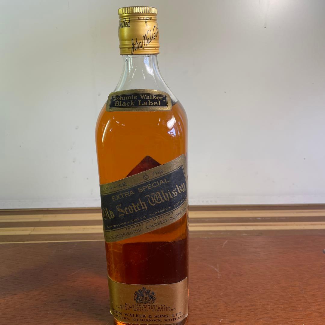 ジョニーウォーカー　黒ラベル　赤ラベル　ウイスキー特級　未開封　70年代　古酒