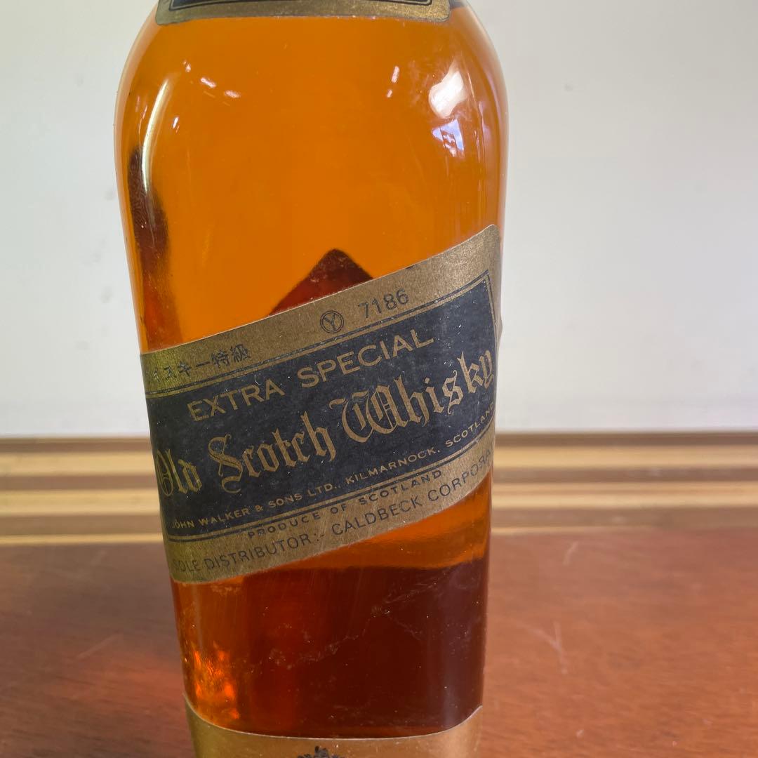 ジョニーウォーカー　黒ラベル　赤ラベル　ウイスキー特級　未開封　70年代　古酒