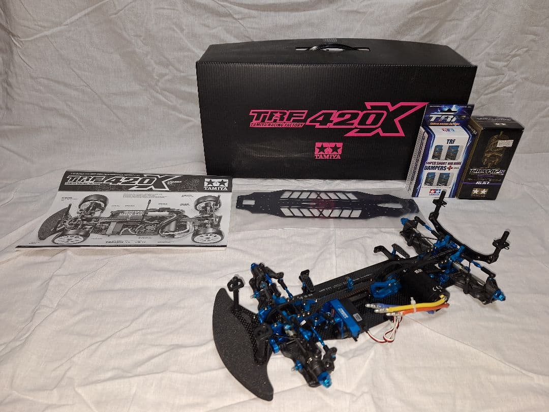 タミヤ　TRF420X　サーボ、モーター付　中古