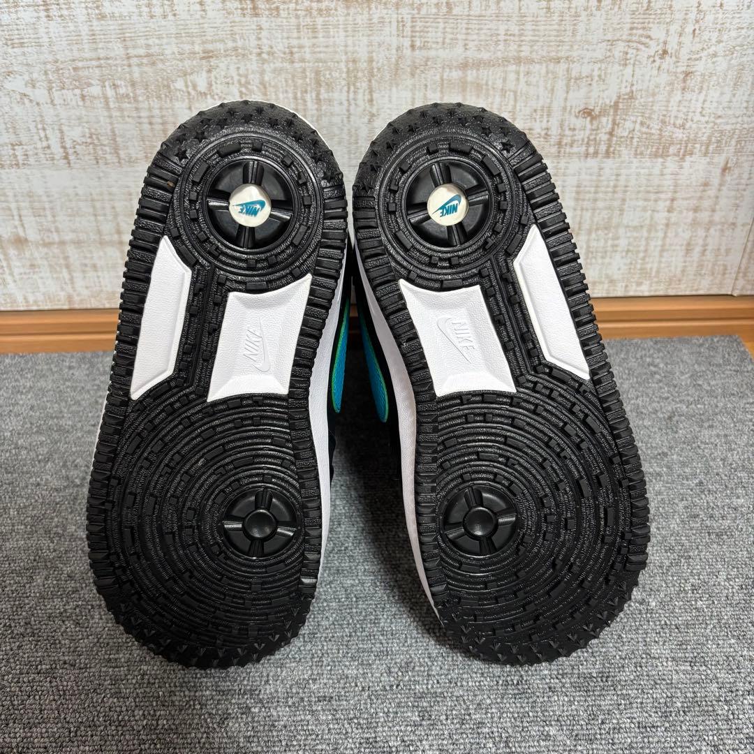 【送料無料】NIKE スノーボードブーツ