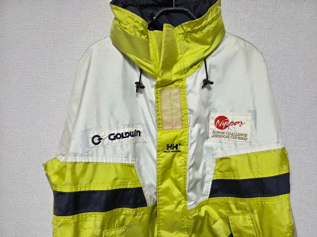 HELLYHANSEN　GOLDWIN　ナイロンジャケット　M