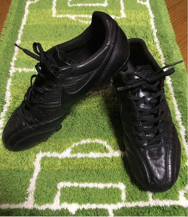 ナイキ　ティエンポプレミアFG