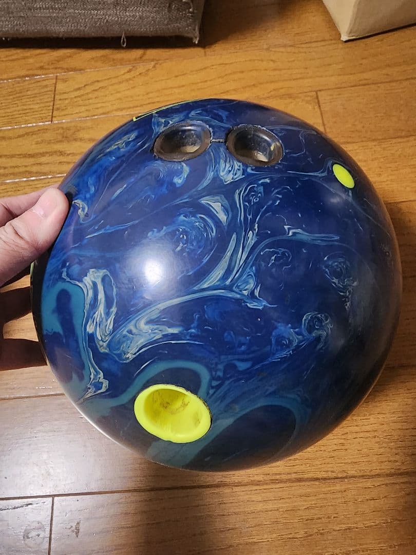 INTERNATIONAL ZONE ボウリングボール