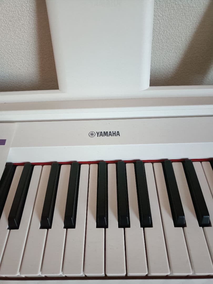 ヤマハ　YAMAHA 電子キーボード 61鍵盤NP-15WH Piaggero