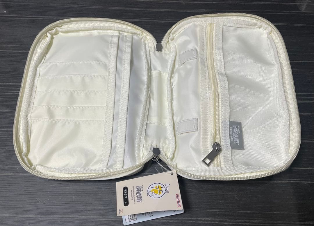 【新品未使用】スヌーピー 75周年記念 マルチケース