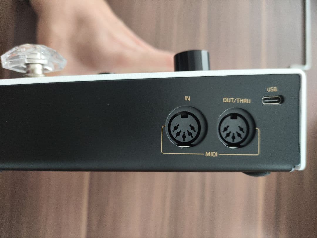 ギター HOTONE Ampero II Stomp