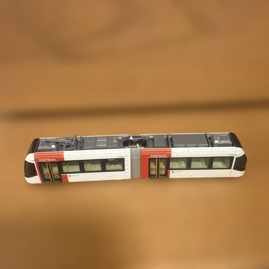 富士ライトレールTLR0601（赤）14-801-1