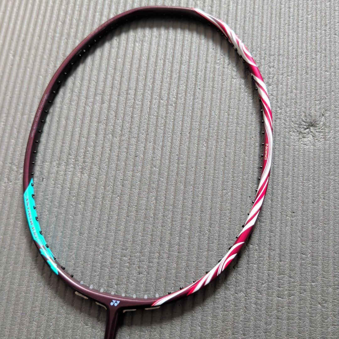 astrox 100ZZ クレナイ AX100ZZ 821(クレナイ) 4UG5