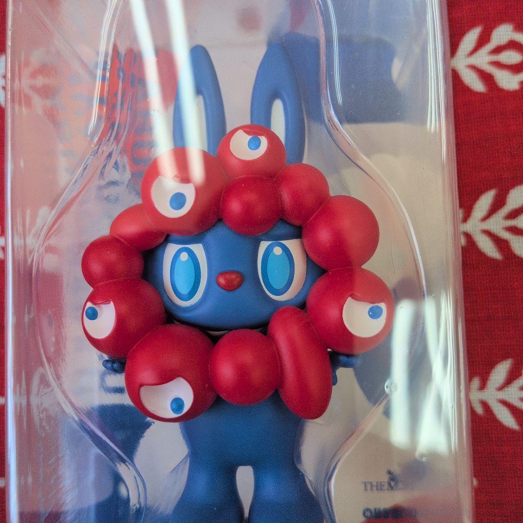 ラブブ&ミャクミャクコラボフィギュア万博ショップ袋付き。領収書（コピー）有り