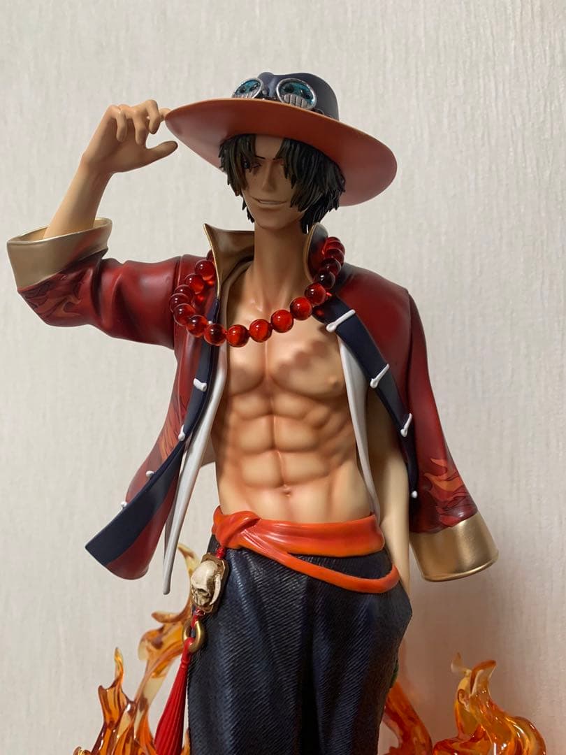 ONEPIECE エース 海外フィギュア