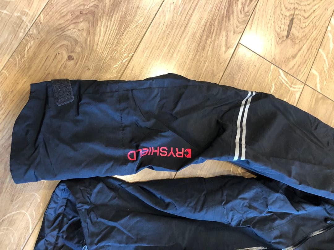 シマノ　DS アドバンスプロテクティブ　RT025S フィッシングスーツ