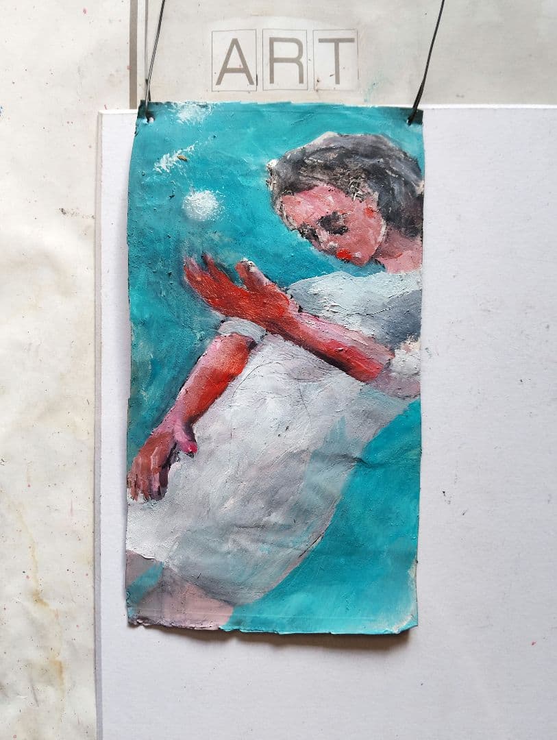 抽象的少女の油彩画